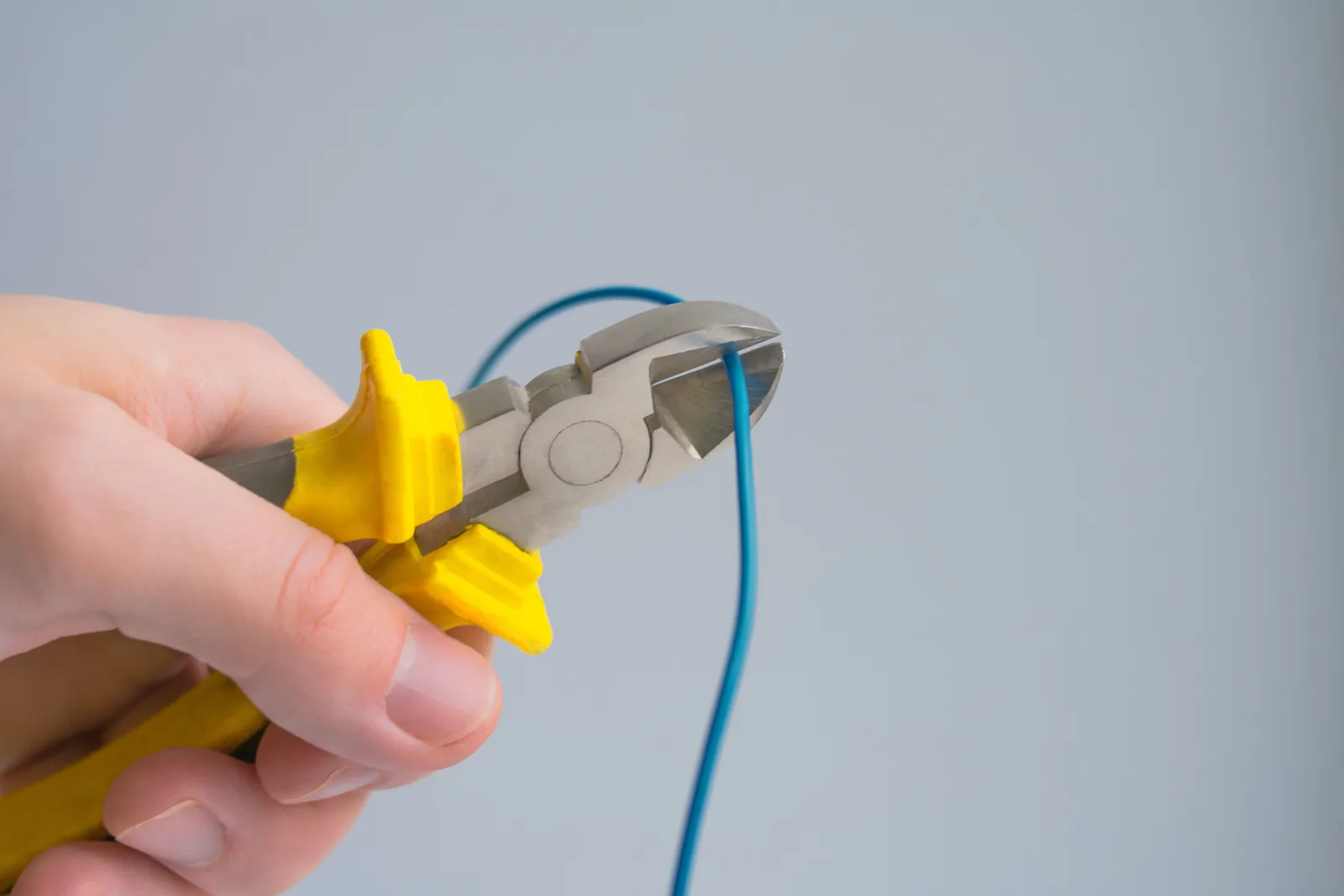 Cutting a conductor to length, for licensed electrician in Edmonton